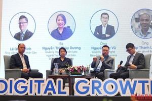 Speakers at the workshop on digital transformation in journalism. (Photo: Thanh Dat)