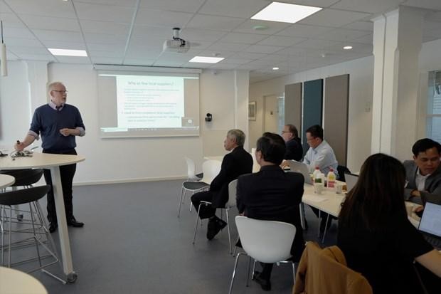 Denmark’s Copenhagen Business School on September 22 hosts a workshop to discuss ways to build capacity for Vietnamese enterprises and help them climb up global value chains. (Photo: VNA)