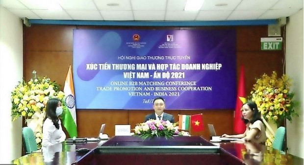 Deputy Head of the Vietnam Trade Promotion Agency Hoang Minh Chien attends the Vietnam-India trade exchange conference on July 9. (Photo: VNA)
