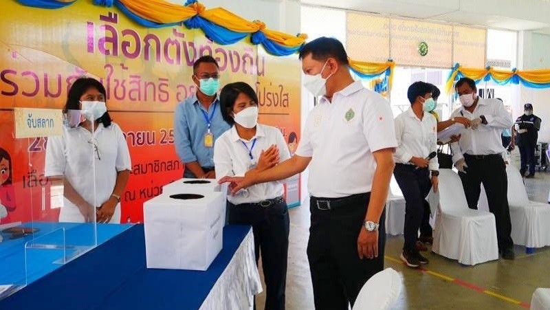 EC members inspect preparations for local elections in Phuket province. (Photo: EC)