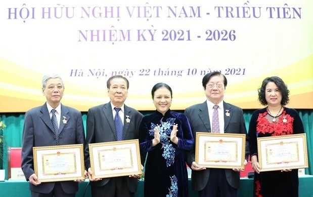 Ambassador Nguyen Phuong Nga, VUFO President, lauded diverse activities carried out by the Vietnam-DPRK Friendship Association. (Photo: VNA)