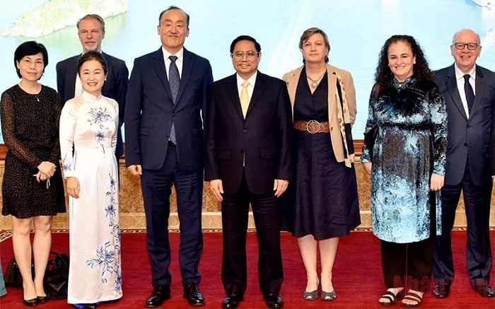 Prime Minister Pham Minh Chinh and heads of UN agencies in Vietnam (Photo: Tran Hai)