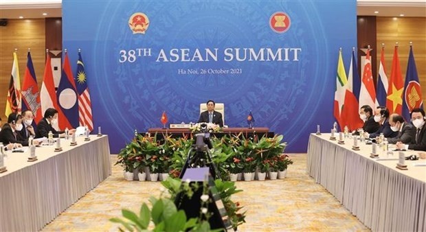Prime Minister Pham Minh Chinh attends the 38th ASEAN Summit via videoconference on October 26 (Photo: VNA)