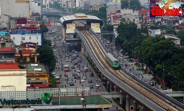 A train runs on a section of the Cat Linh-Ha Dong metro line. (Photo: VNA)