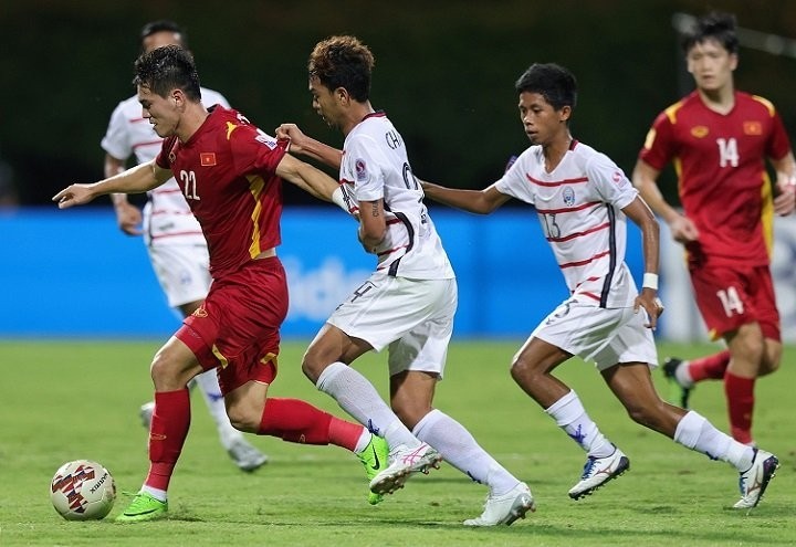 Vietnam's Nguyen Tien Linh in action during the match. (Photo: Vnexpress.net)