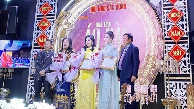 The highlight of the programme, held on January 8, is an Ao dai (Vietnam’s traditional long dress) show. (Photo: VNA)