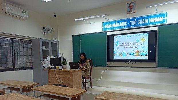 Students are absent from schools due to COVID-19. (Photo: Vietnamplus)