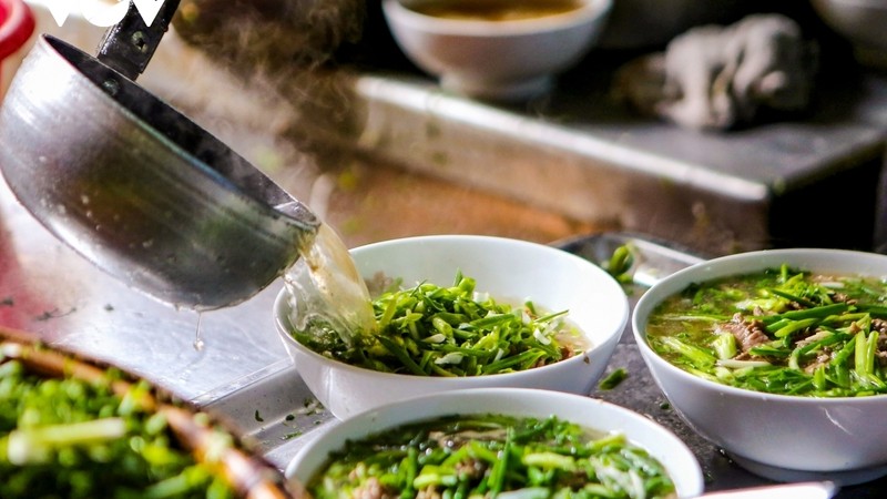 Hanoi's Pho (noodle)