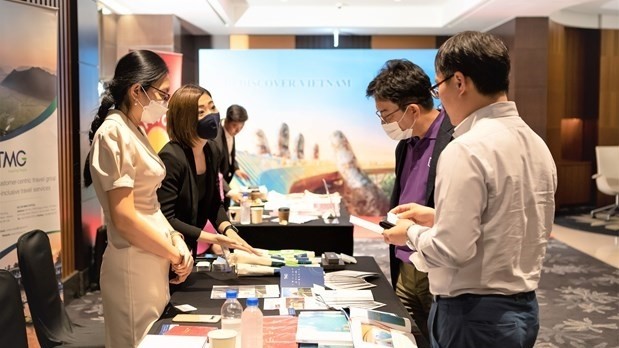 Korean partners learn about Vietnam's tourism at the workshop on June 9. (Photo: VNA)