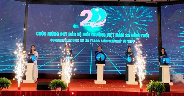 Ceremony to mark the 20th founding anniversary of Vietnam Environment Protection Fund (Photo: VNA)