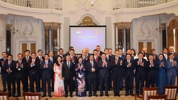 Delegates attending Vietnam - Hungary Education Cooperation Forum held on June 27 (Photo: VNA)