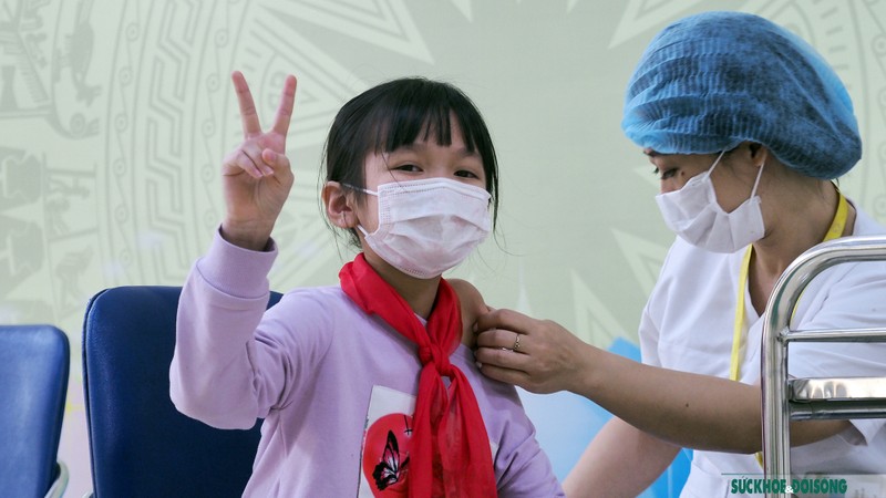 More than 233.46 million doses of COVID-19 vaccines had been administered in Vietnam to date 