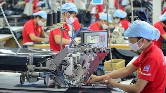 Standard Chartered forecasts Vietnam's economy will grow 6.7% in 2022. (Photo: VNA)