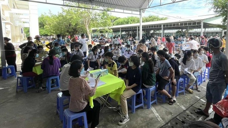 A vaccination site for schoolchildren in Ho Chi Minh City.