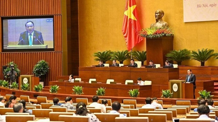 Minister of Culture, Sports and Tourism Nguyen Van Hung speaks at the NA session. (Photo: NDO)
