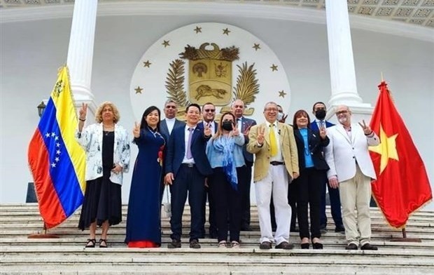 Members of the Venezuela-Vietnam Friendship Parliamentarians’ Group (Photo: VNA)