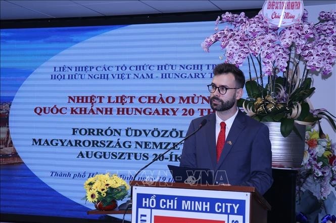 Vice Consul General of Hungary in Ho Chi Minh City Peter Paczuk speaking at the event (Photo: VNA)