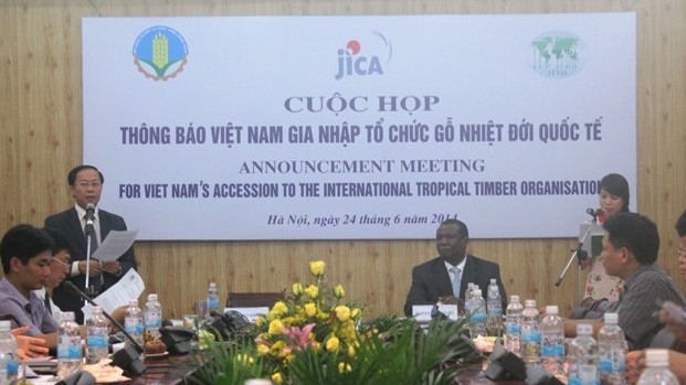 Deputy Director General of Administration of Forestry Nguyen Ba Ngai speaks at the conference. (Source: tongcuclamnghiep.gov.vn)