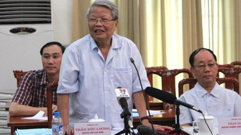 Former President Tran Duc Luong speaking at the meeting (Source: VOV)