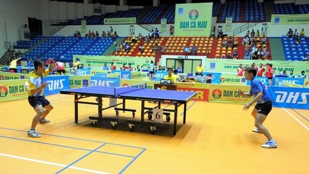 Doan Kien Quoc of Khanh Hoa suffered a surprising 1-3 loss to Nguyen Anh Tu of the T&T team on Monday. 