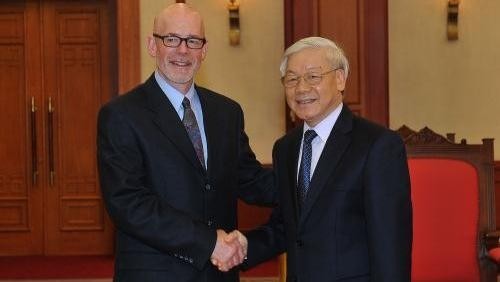 Party General Secretary Nguyen Phu Trong and Chairman of the Communist Party USA John Bachtell (Source: VNA)