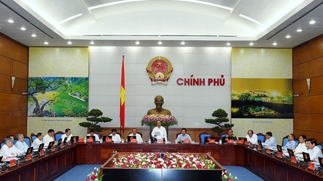Prime Minister Nguyen Xuan Phuc speaks during a monthly cabinet meeting at the Government’s headquarters in Hanoi. (Credit: VGP)