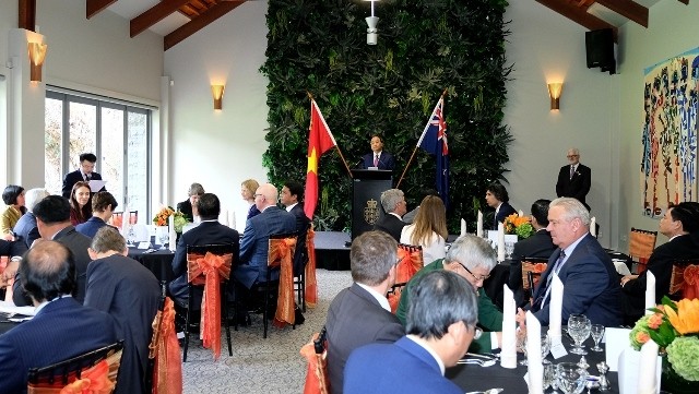 PM Nguyen Xuan Phuc speaks at a banquet hosted by his New Zealand counterpart Jacinda Ardern after their talks in Auckland, New Zealand, on March 13. (Photo: VGP)