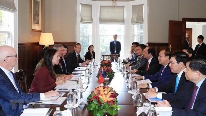 Overview of the talks between Prime Minister Nguyen Xuan Phuc and his New Zealand counterpart Jacinda Ardern (Photo: VNA)