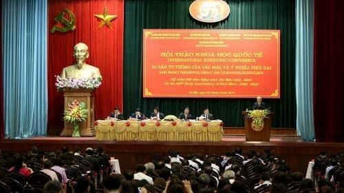 An international scientific workshop was held in Hanoi on May 4, on the occasion of Marx’s 200th birth anniversary (May 5), to discuss the scientific and revolutionary values of Marxism. (Photo: VNA)