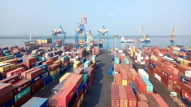 Vietnam enjoys its largest trade surpluses with the US and EU in the first 11 months of 2018. (Photo for illustration)
