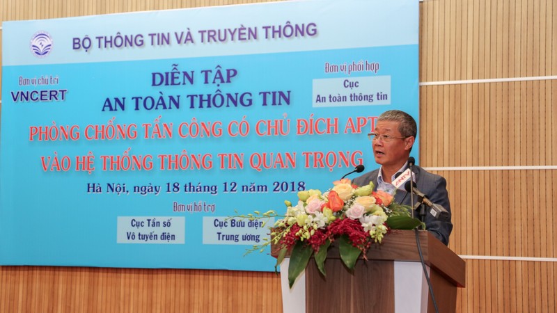 Deputy Minister of Information and Communications Nguyen Thanh Hung