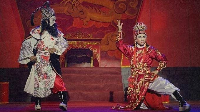 A scene in Song Lang (The Tap Box), a film on the 100-year history and development of cai luong (reformed opera), a genre of traditional theatre in the South (Photo courtesy of Vietnam Artist Agency).