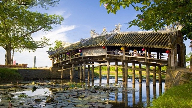 The Thanh Toan bridge has become a popular tourist destination in Thua Thien-Hue.