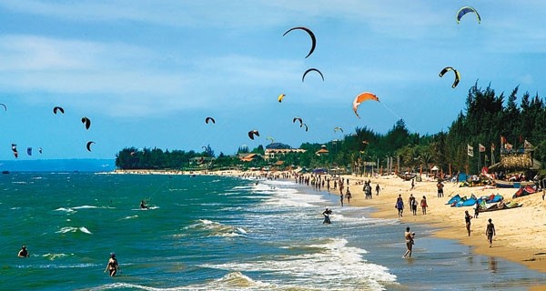 The form of sea and island tourism has received the biggest attention of Vietnamese tourists. 