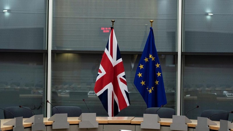 British Union Jack and EU flags are pictured at the EU Commission headquarters in Brussels, Belgium, September 20, 2019. (Photo: Reuters)
