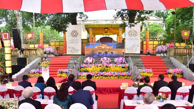 The ceremony to mark the 10th anniversary of the Thang Long imperial citadel's status as a world heritage site (Photo: Ha Noi Moi)