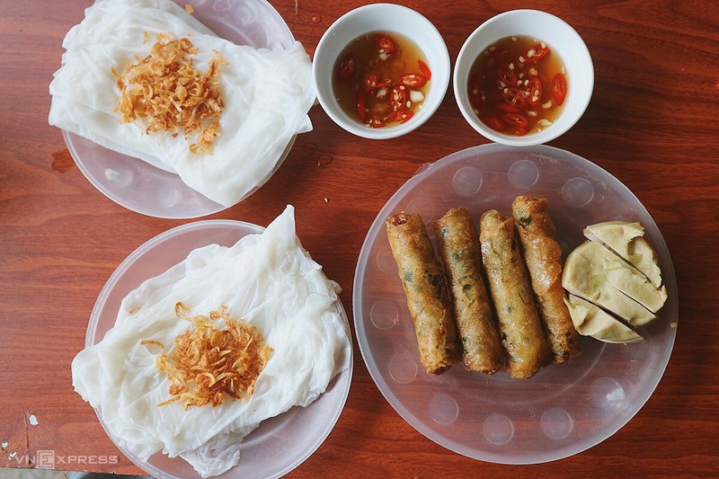 Delicious 'banh muot ram" food (Photo: vnexpress)