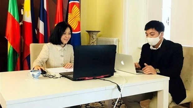 Vietnamese Ambassador to Italy Nguyen Thi Bich Hue at the online meeting to hand over the ACR Chairmanship (Photo: VNA)