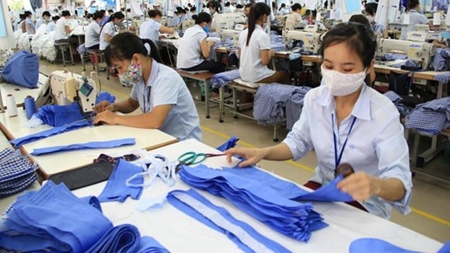 The number of newly established enterprises in February was 8,038. 