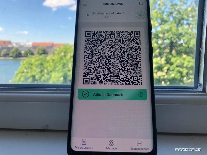 Photo taken on May 28, 2021 shows the Coronapas app on a cellphone in Copenhagen, Denmark. Denmark's government on Friday launched its new digital "corona passport," an app named Coronapas, in a bid to facilitate travel within the European Union (EU) this summer. (Photo: Xinhua)